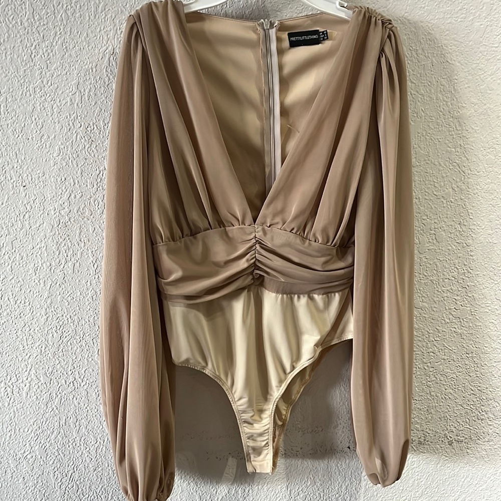 Pretty Little Thing size 6 body suit